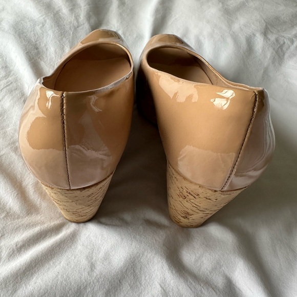Stuart Weitzman Size 8 Peep Toe Patent Wedges - Picture 11 of 11